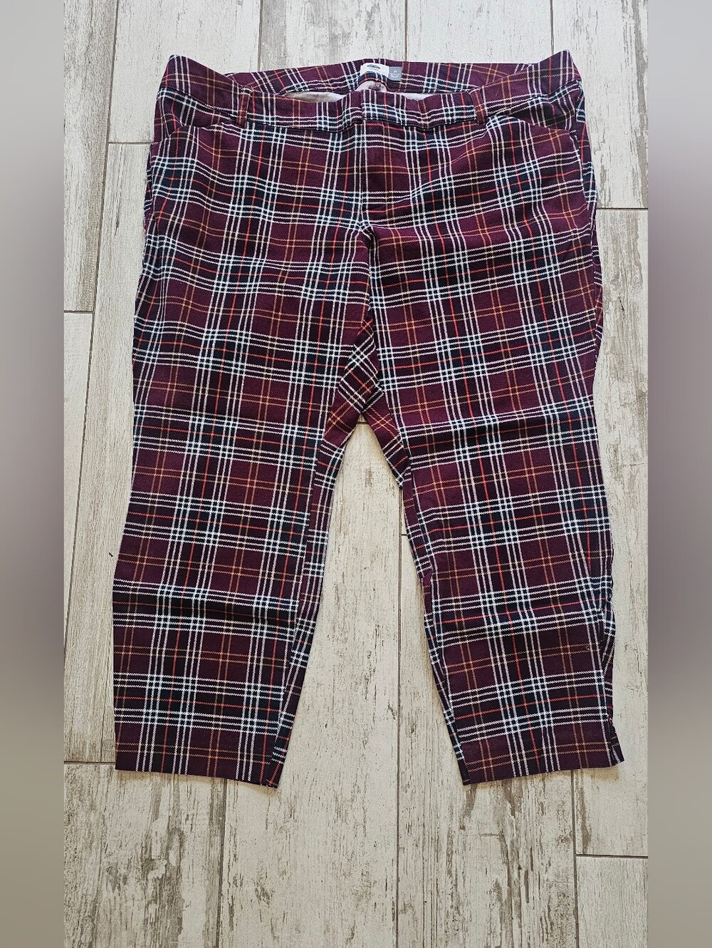 Old Navy Burgundy Plaid Skinny Pants 24